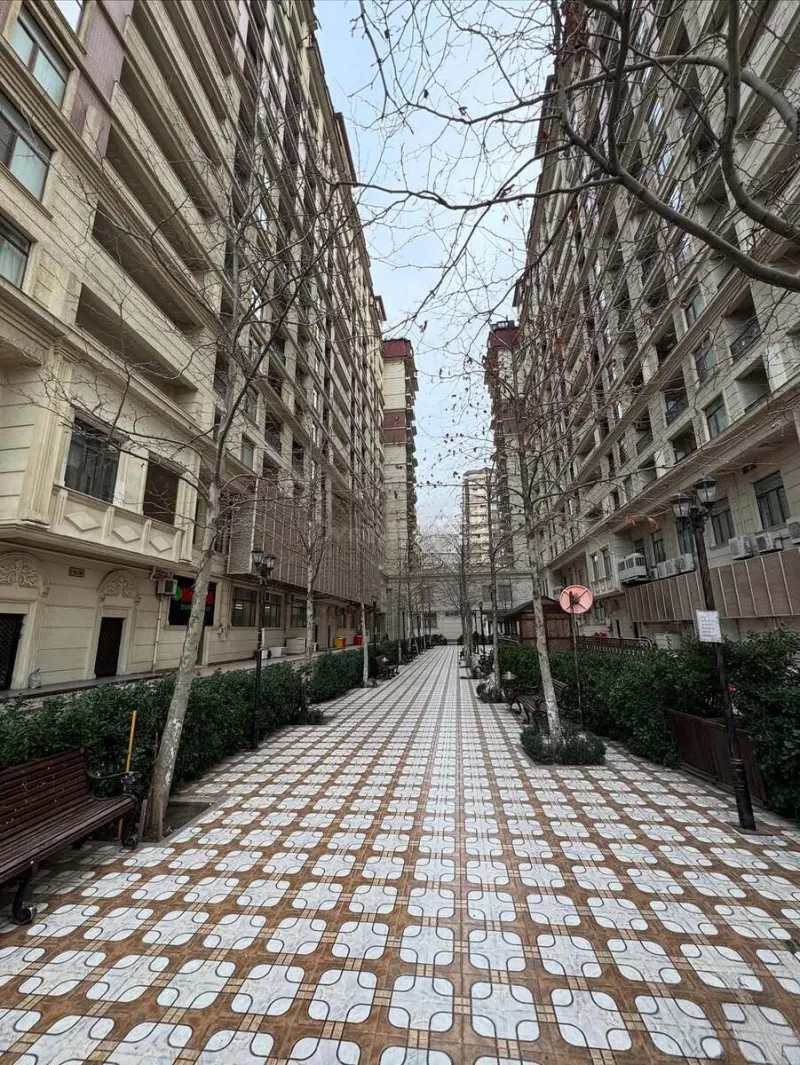 Satılır 4 otaqlı Mənzil Yeni tikili 178 m² Bakı, Nərimanov r., Nəriman Nərimanov m — Bakı