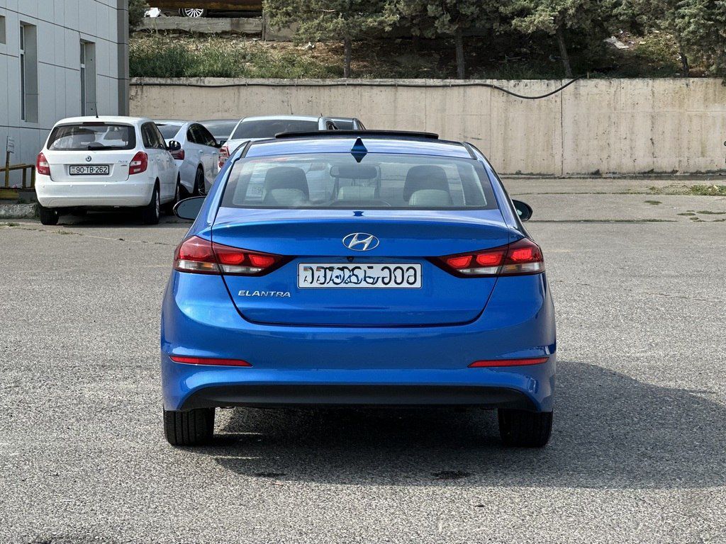 Hyundai Elantra, 2.0 L, 2017 il, 132 795 km — Avtomobillər, Bakı (7)