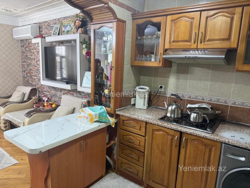 Satılır 4 otaqlı Bina evi menzil (Köhnə tikili), 100 m², Sabunçu rayonu — Mənzil, Bakı (9)