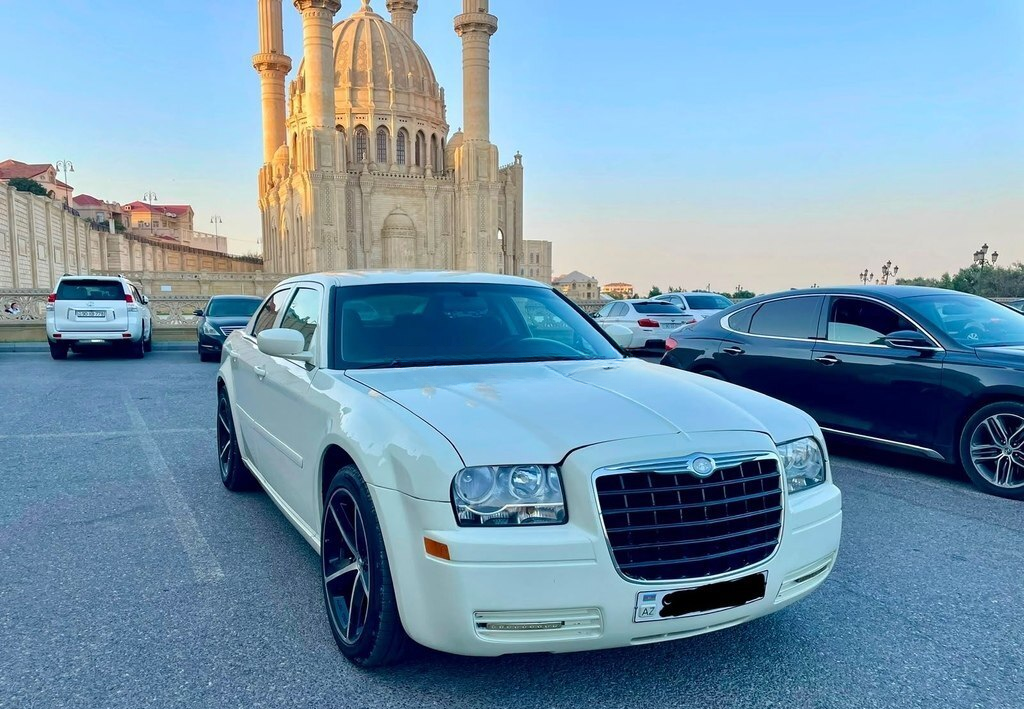 Chrysler 300C, 2005 il, 233817 km, 2.7 L 90-TM-062 — Avtomobillər (2)