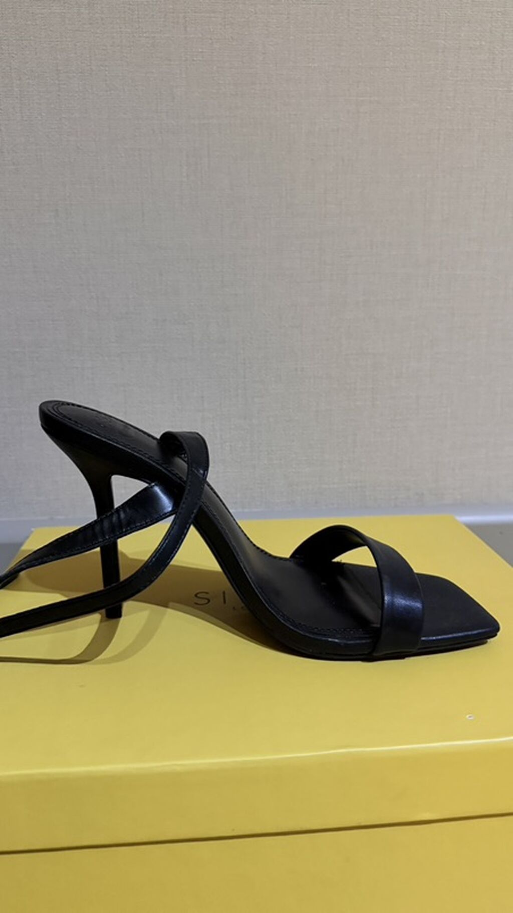 Qara rəngli qadın sandaleti – incə, zərif və minimal dizayn Asos UK 5 — Sandal, Bakı (2)