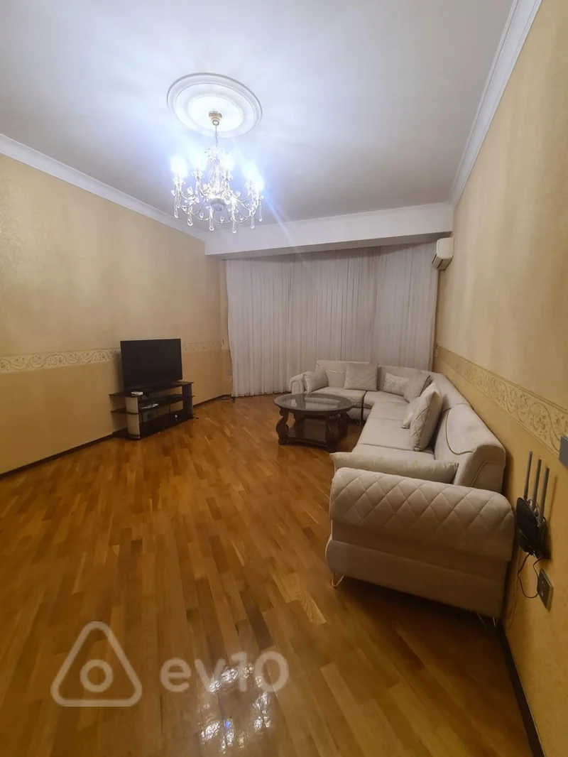 2 otaqlı mənzil, 86 m², Sabit Rəhman küçəsi — kirayə — Bakı