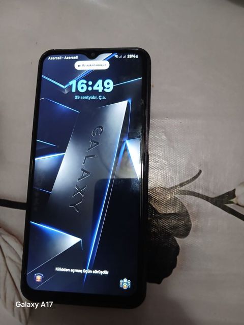 Samsung Galaxy A17, rəng - Qara, İki sim kartlı — Bərdə