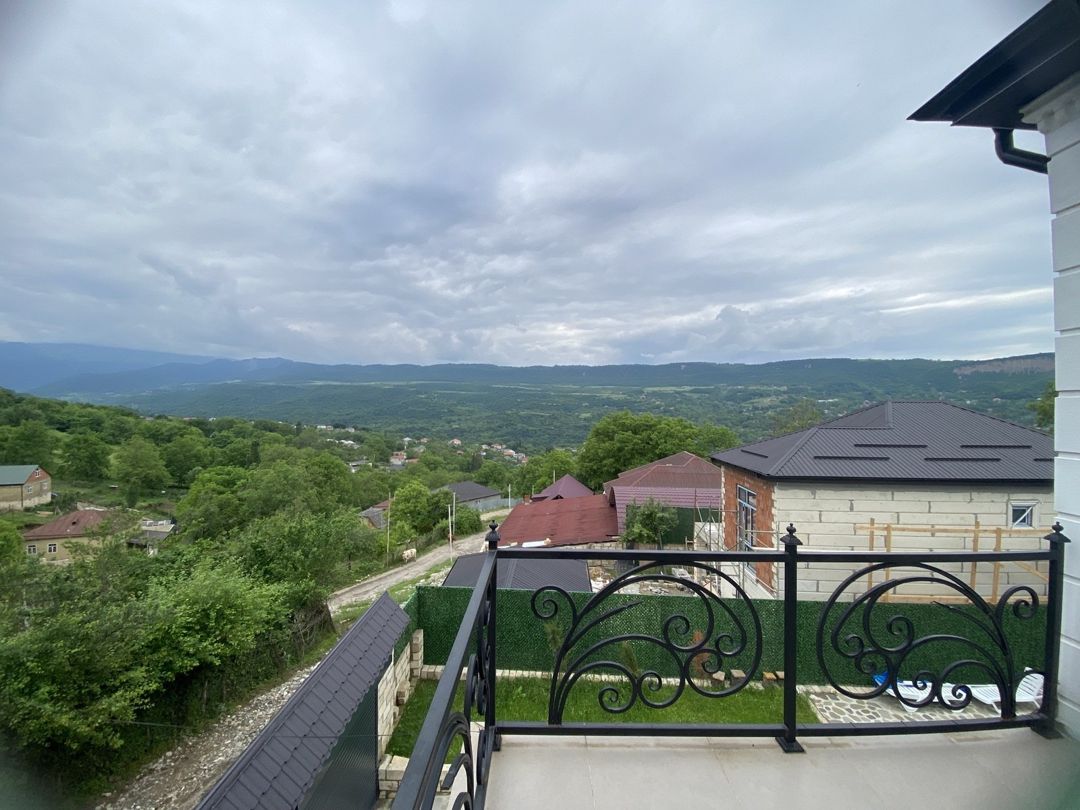 Satılır 4 otaqlı həyət evi/bağ evi 130 m² — Ev, villa, Quba (2)
