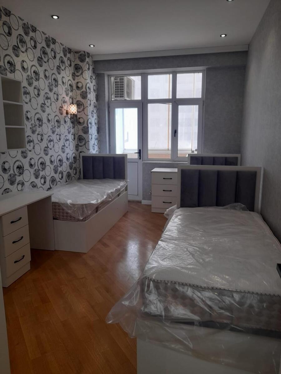 Satılır 4 otaqlı yeni tikili 175 m² — Mənzil, Bakı (11)