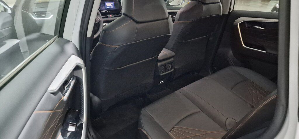 Toyota RAV4, 2.5 L, 1.6 kWh, 2024 il, yeni — Avtomobillər, Bakı (9)
