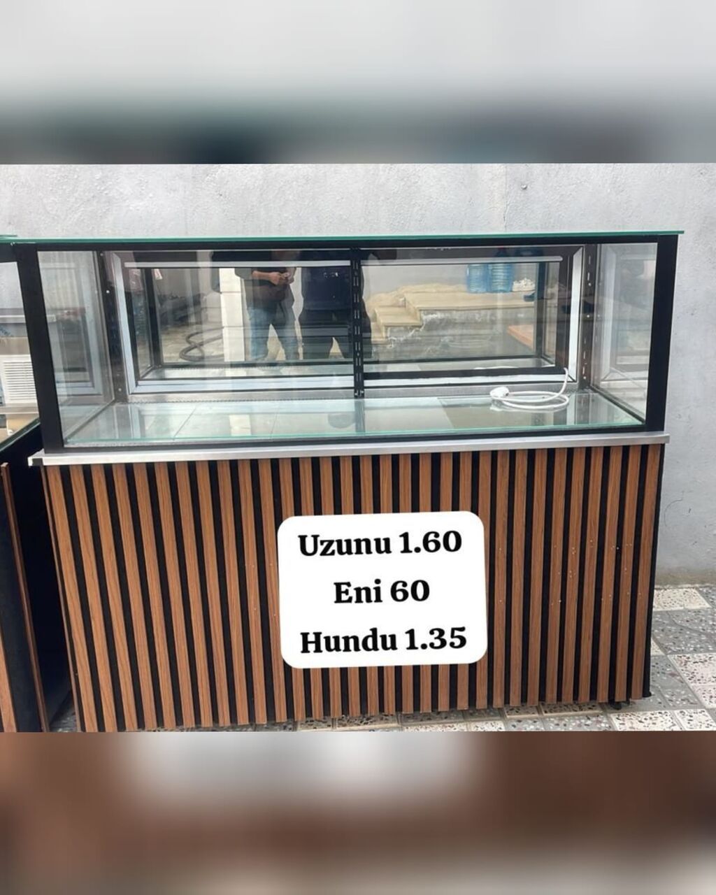 749₼ vitrin soyuducu 15gun işlənməyib heç ucuz satılır demək olar — Digər, Bakı