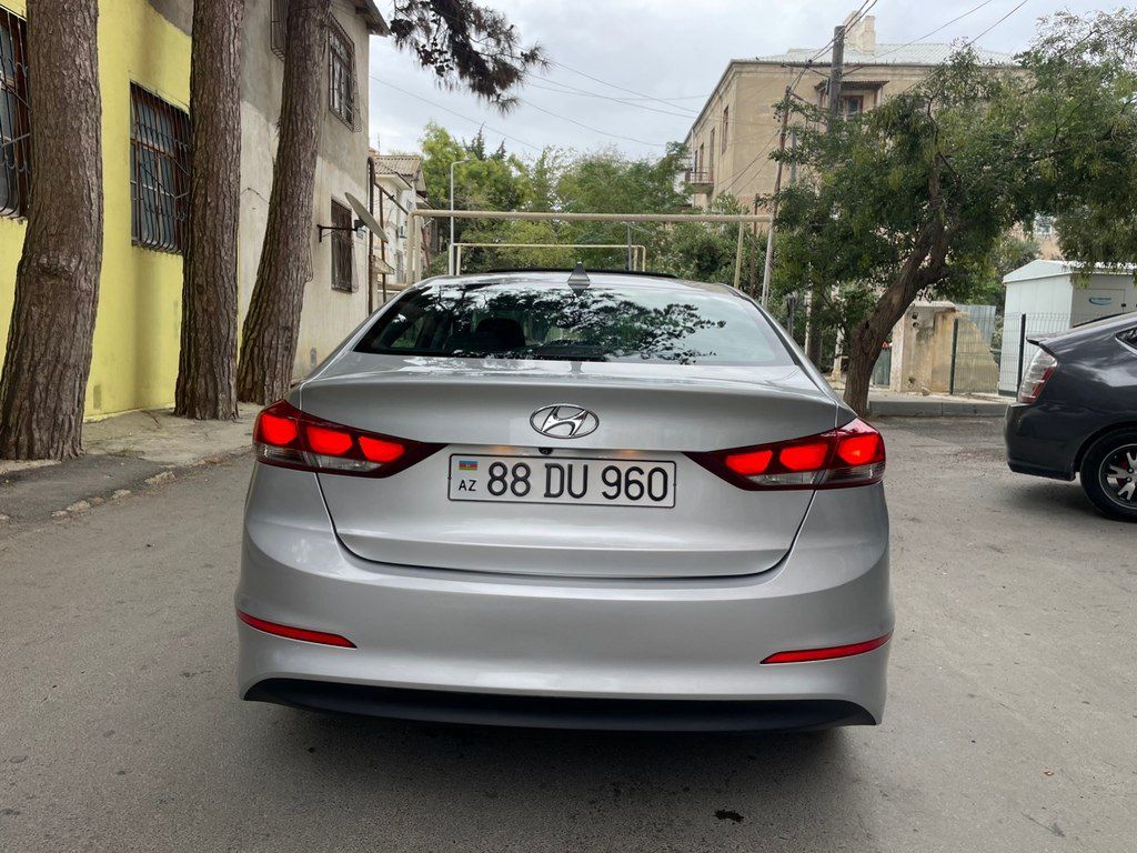 Hyundai Elantra, 2.0 L, 2016 il, 124 000 km 88-DU-960 — Avtomobillər, Bakı (4)