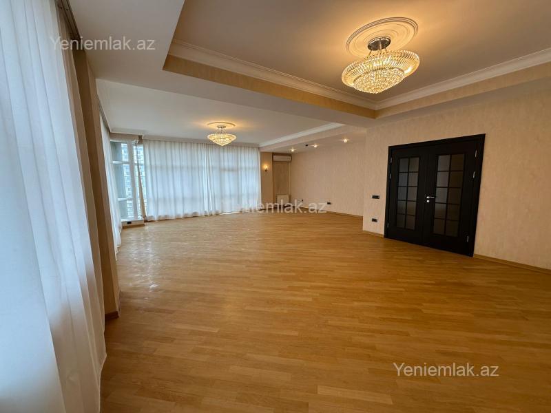 Satılır 4 otaqlı Bina evi menzil (Yeni tikili), 270 m², Nəsimi rayonu — Mənzil, Bakı (4)