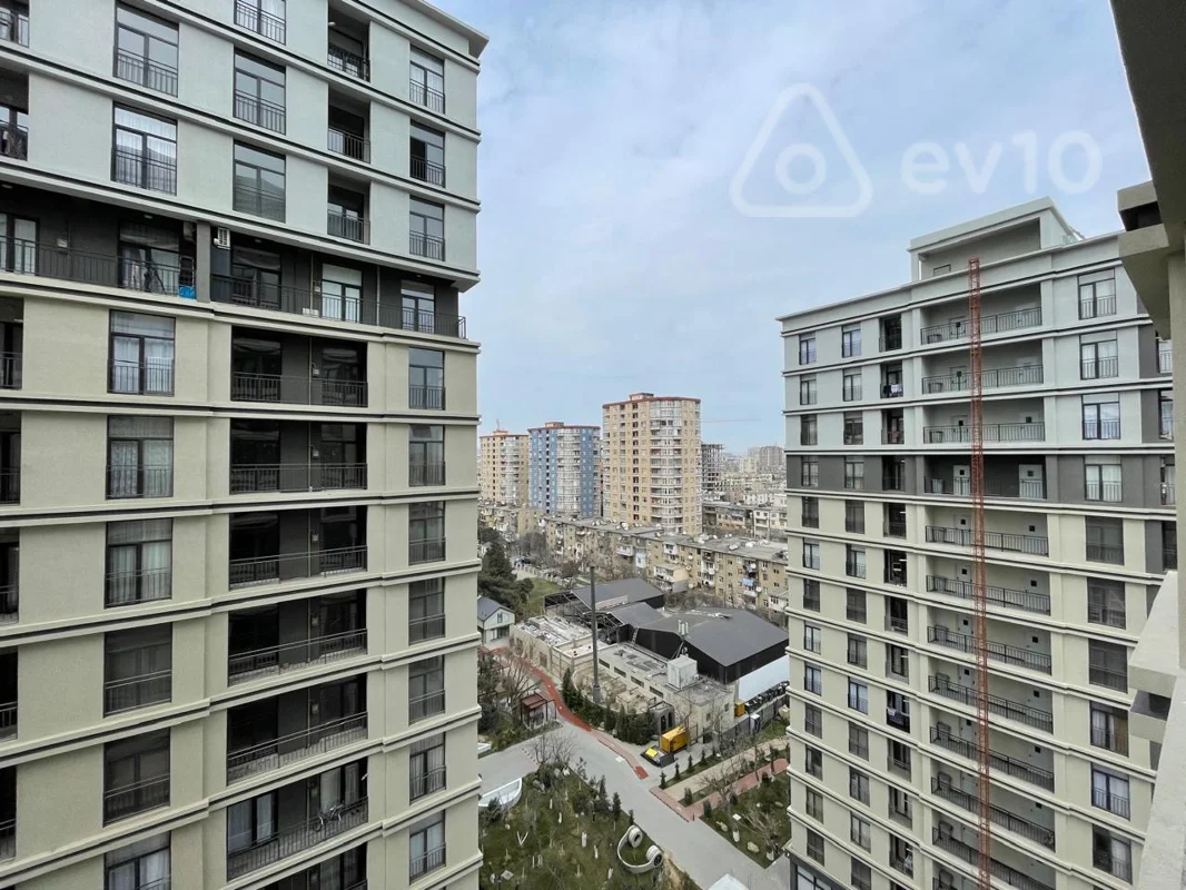 3 otaqlı mənzil, 104 m², Hesenoğlu küç — Bakı