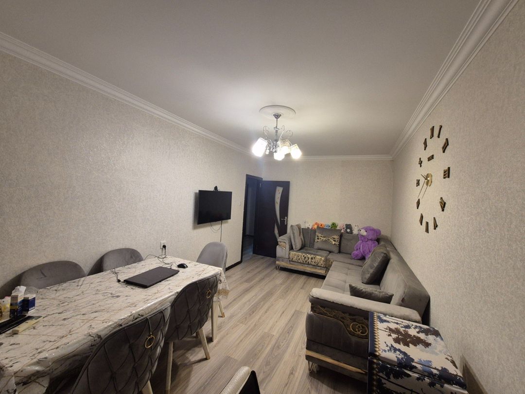 Satılır 2 otaqlı köhnə tikili 60 m² — Mənzil, Bakı (2)