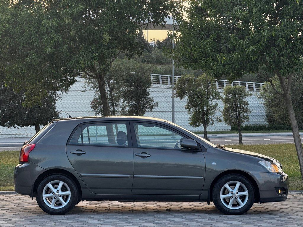 Toyota Corolla, 1.4 L, 2005 il, 247 300 km — Avtomobillər, Bakı (8)