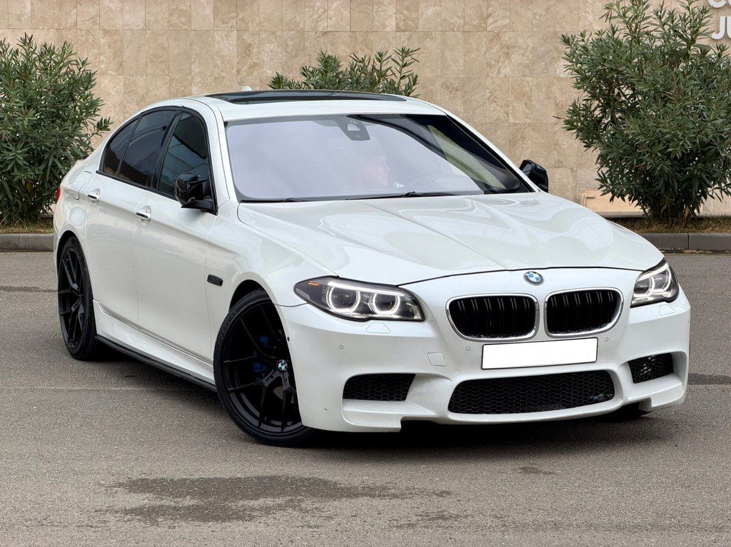 BMW 528, 2.0 L, 2013 il, 126 000 km — Avtomobillər, Gəncə