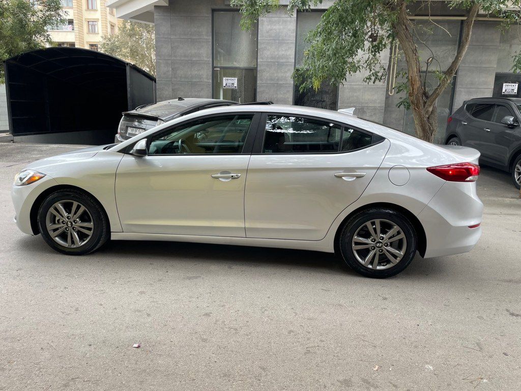 Hyundai Elantra, 2.0 L, 2016 il, 124 000 km 88-DU-960 — Avtomobillər, Bakı (7)
