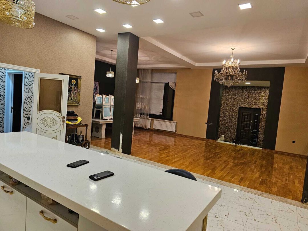 Satılır 5 otaqlı həyət evi/bağ evi 360 m² — Ev, villa, Bakı (4)