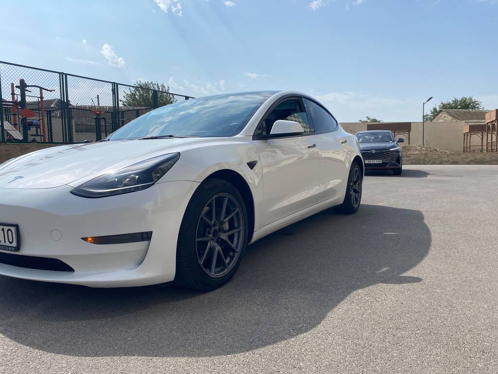 Tesla Model 3, 60 kWh, 2023 il, 126 000 km 77-TX-210 — Avtomobillər, Bakı (3)