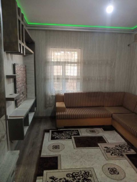 Satılır 3 otaqlı köhnə tikili 65 m² — Bakı