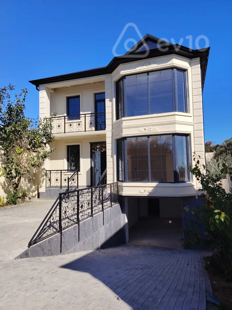 5 otaqlı həyət evi, 270 m², Xətai rayonh köhnə günəşli qəs — Ev, villa, Bakı