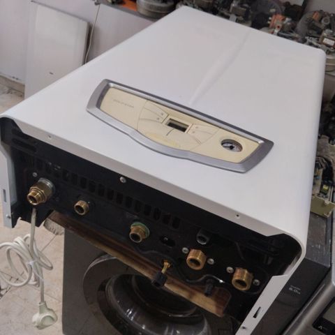 Kombi İmmerqas İtalya istehsalı 24 kw Zemanetle — Bakı