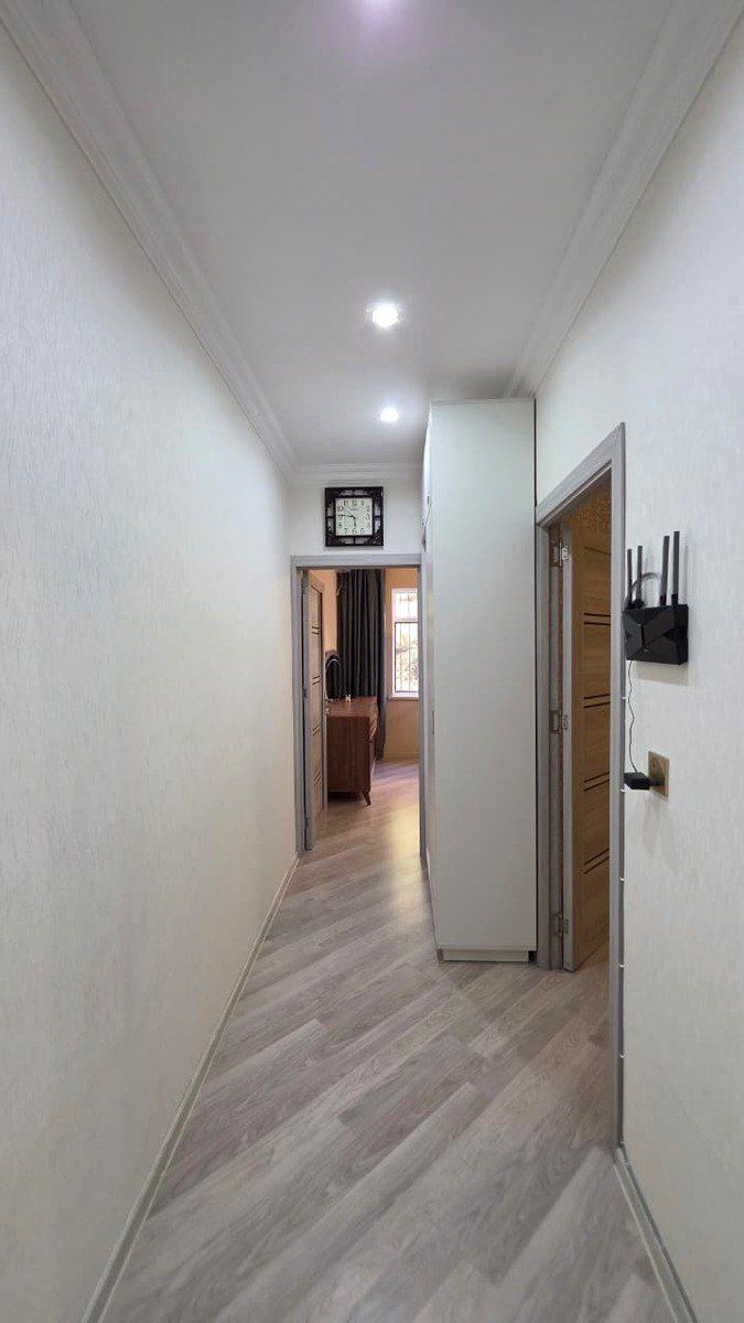 Satılır 2 otaqlı köhnə tikili 65 m² — Mənzil, Bakı (5)