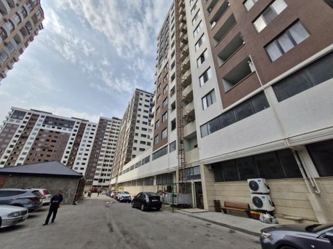 4 otaqlı, Yeni tikili, 110 kv. m — Bakı