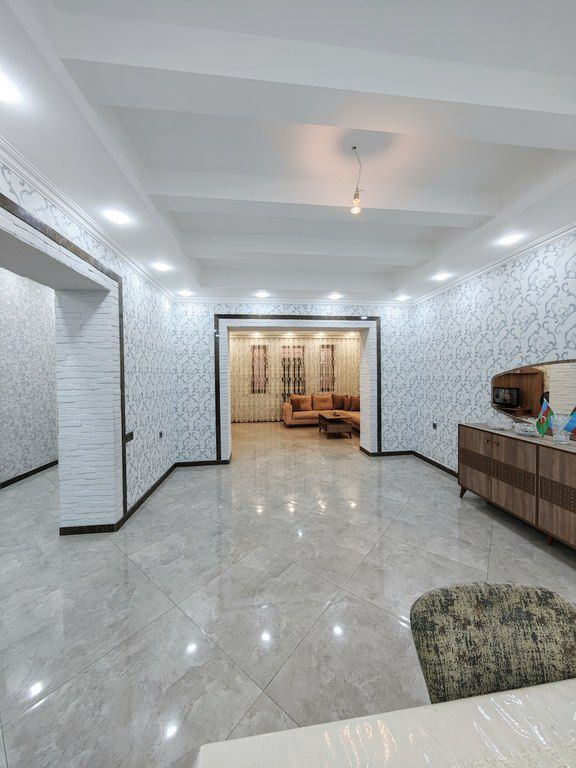 Satılır 4 otaqlı həyət evi/bağ evi 200 m² — Ev, villa, Bakı (3)