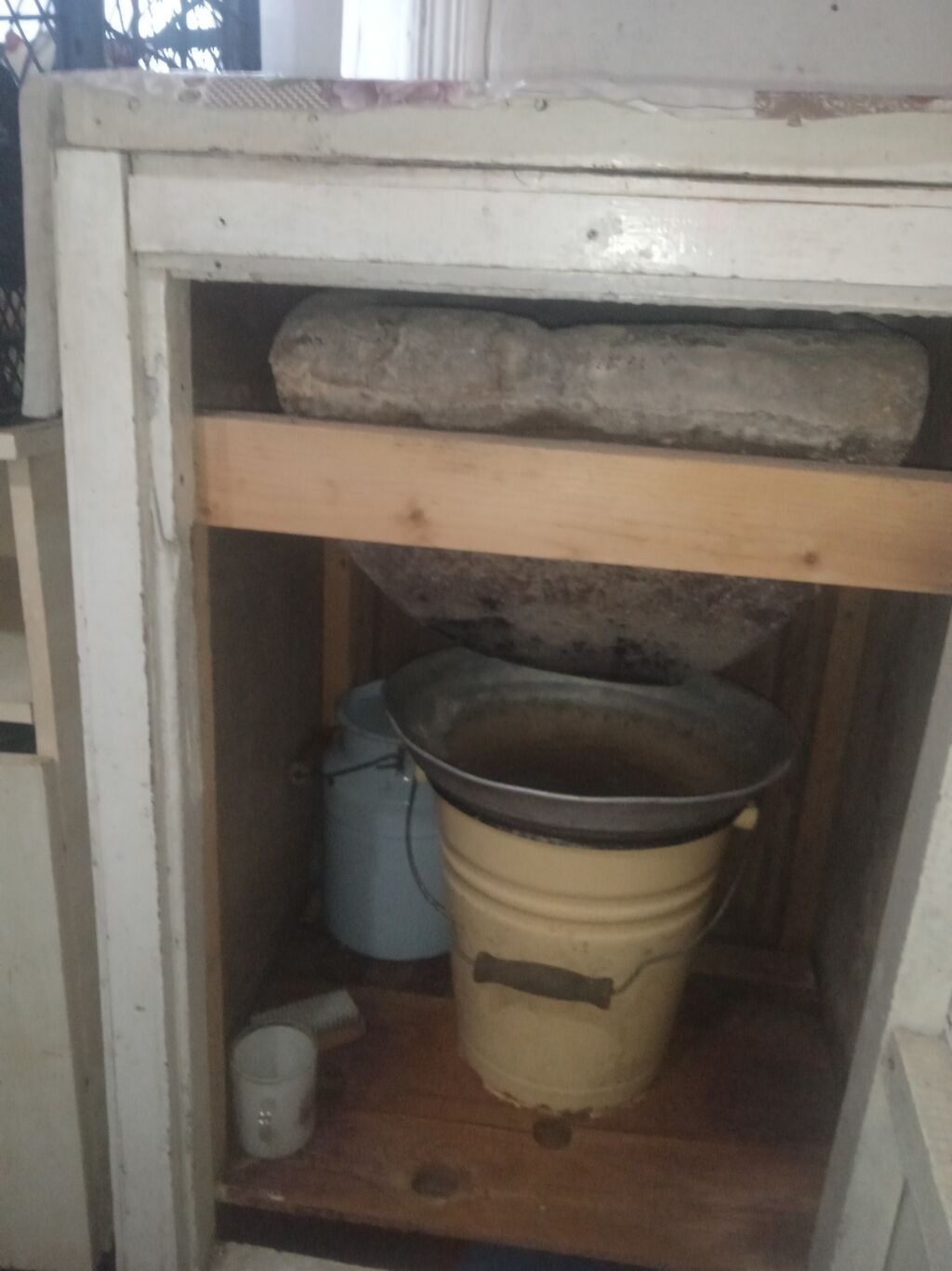 Məhsul: Taxta korpuslu, daş küvetli əl dəyirmanı tipli — Mətbəx əşyaları, Salyan (2)