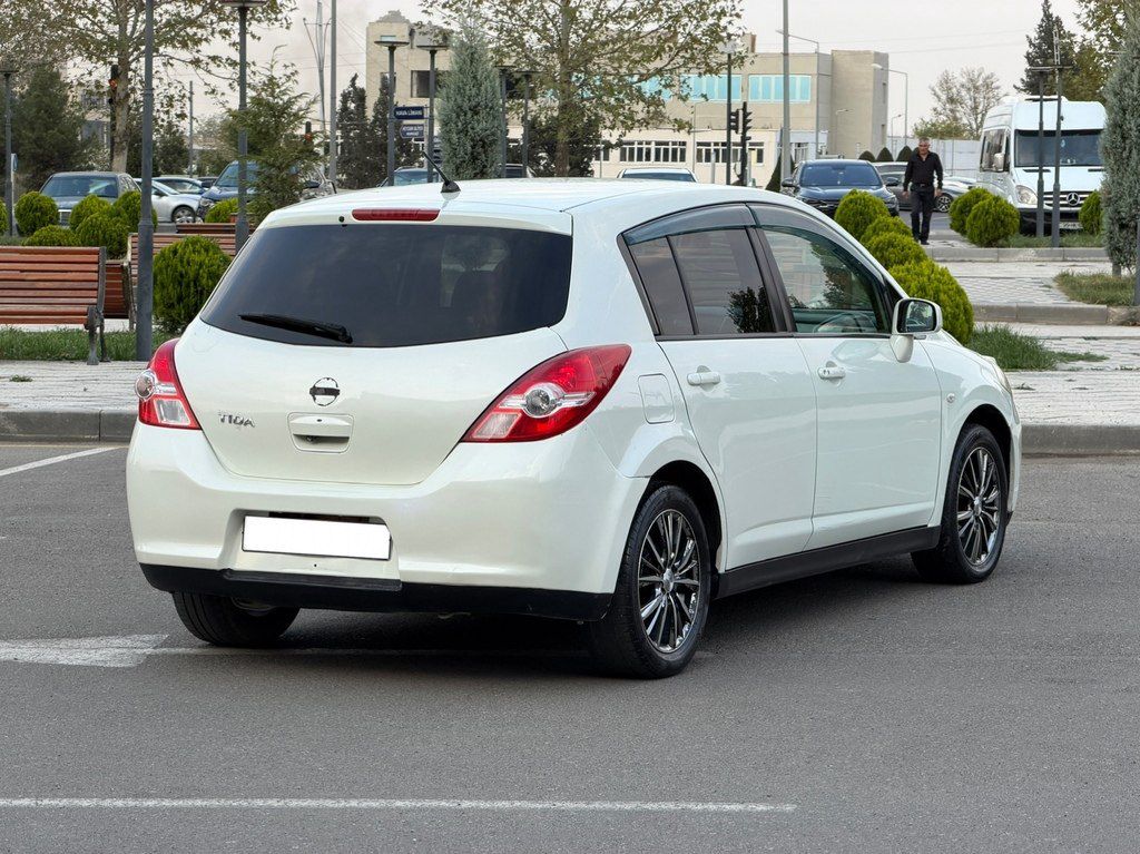 Nissan Tiida, 1.5 L, 2011 il, 158 000 km 32-BJ-105 — Avtomobillər, Gəncə (10)