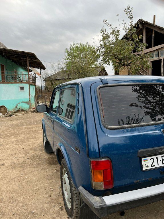 Lada (VAZ) Niva, 1.7 L, 2011 il, 270 000 km 21-BE-351 — Avtomobillər, Lerik (5)