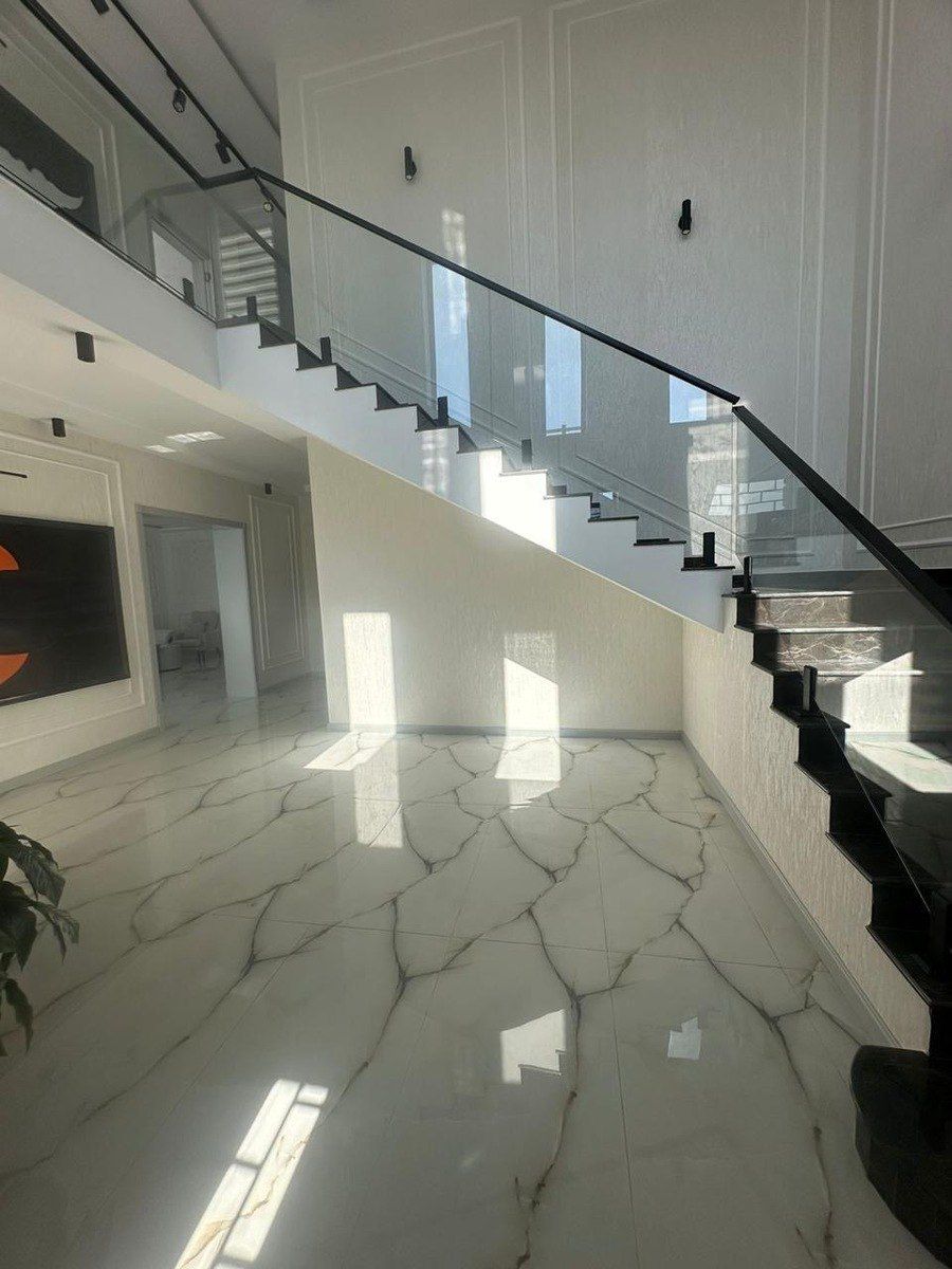İcarəyə verilir 4 otaqlı həyət evi/bağ evi 300 m² — Ev, villa, Bakı (12)