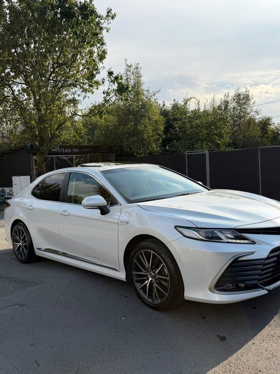 Toyota Camry, 2.5 L, 1.6 kWh, 2023 il, 71 000 km — Avtomobillər, Balakən (4)