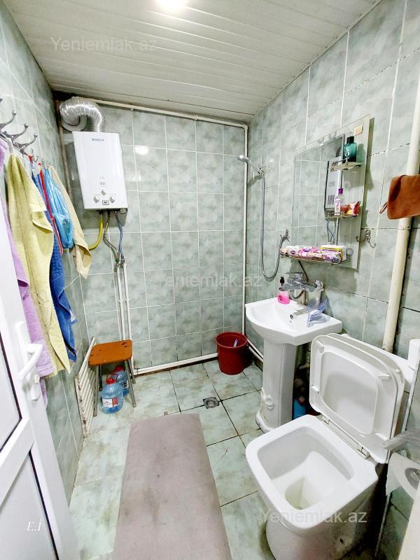 Satılır 2 otaqlı Bina evi menzil (Köhnə tikili), 48 m², 4-cü mikrorayon — Mənzil, Sumqayıt (11)