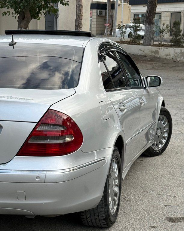 Mercedes E 270, 2.7 L, 2002 il, 490 000 km — Avtomobillər, Bakı (8)
