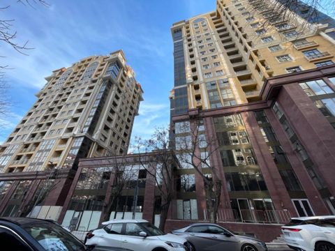 Satılır 2 otaqlı yeni tikili 50 m² — Bakı