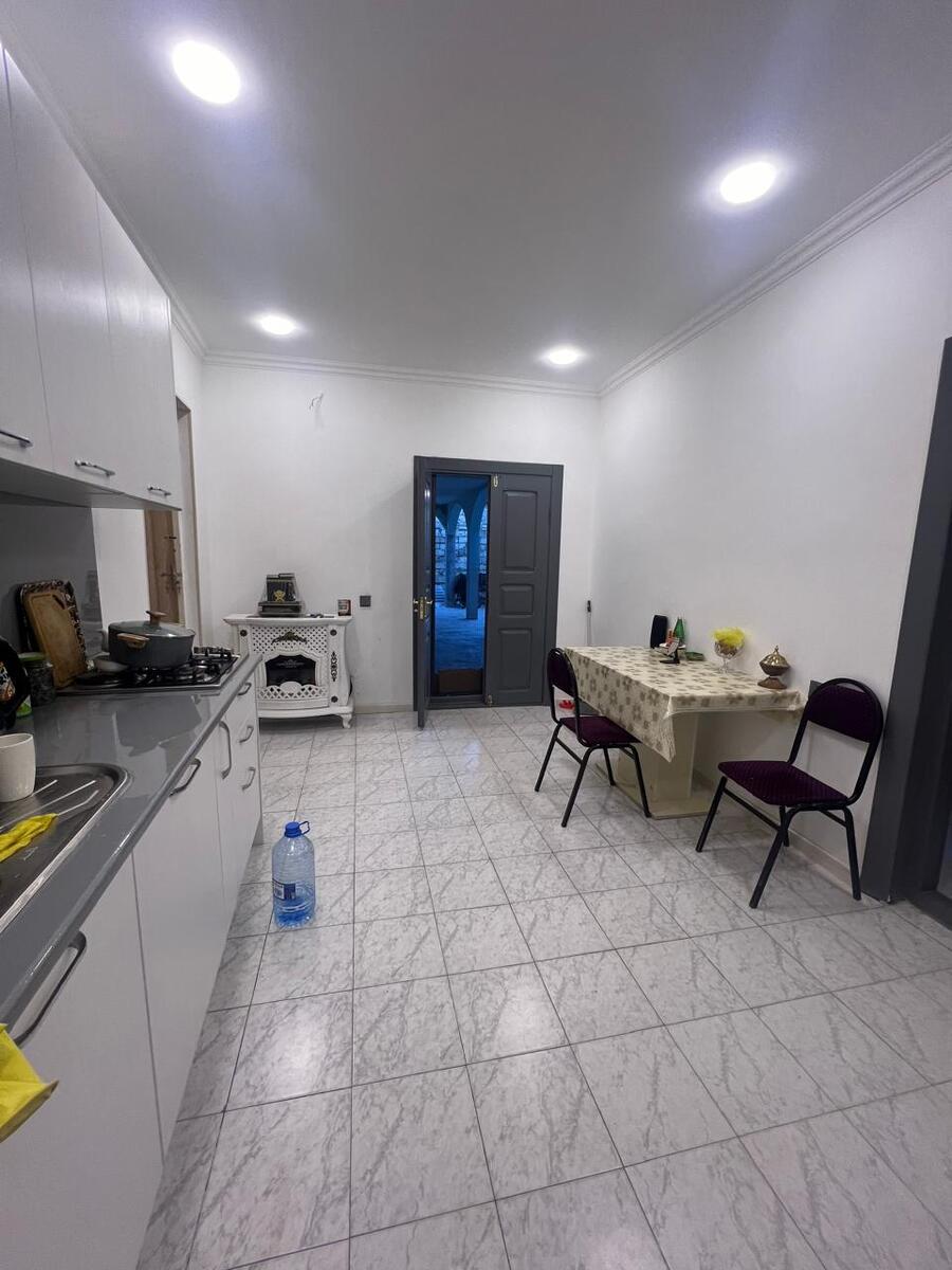 İcarəyə verilir 2 otaqlı həyət evi/bağ evi 45 m² — Ev, villa, Bakı