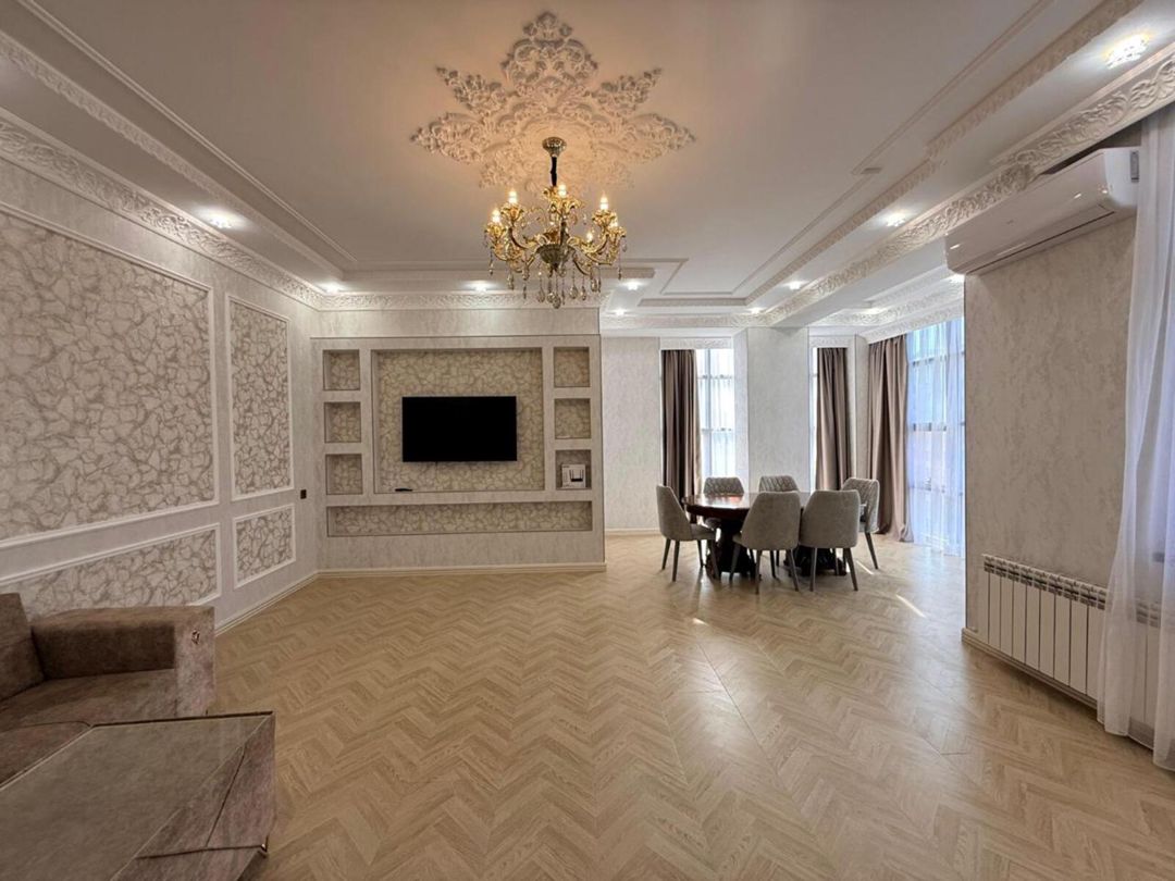 Satılır 3 otaqlı yeni tikili 140 m² — Mənzil, Bakı (3)