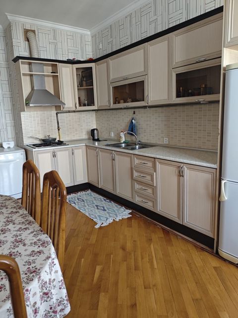 İcarəyə verilir 2 otaqlı yeni tikili 67 m² — Bakı