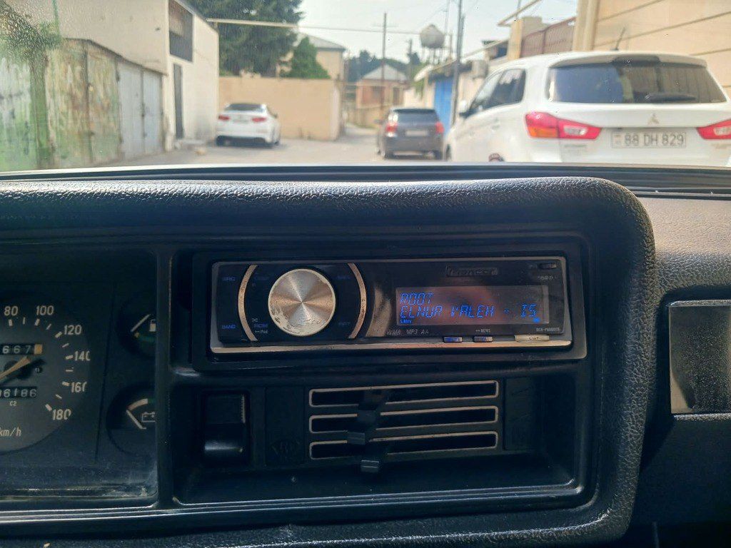 Lada (VAZ) 2107, 1.6 L, 2005 il, 107 639 km 77-TE-501 — Avtomobillər, Bakı (7)