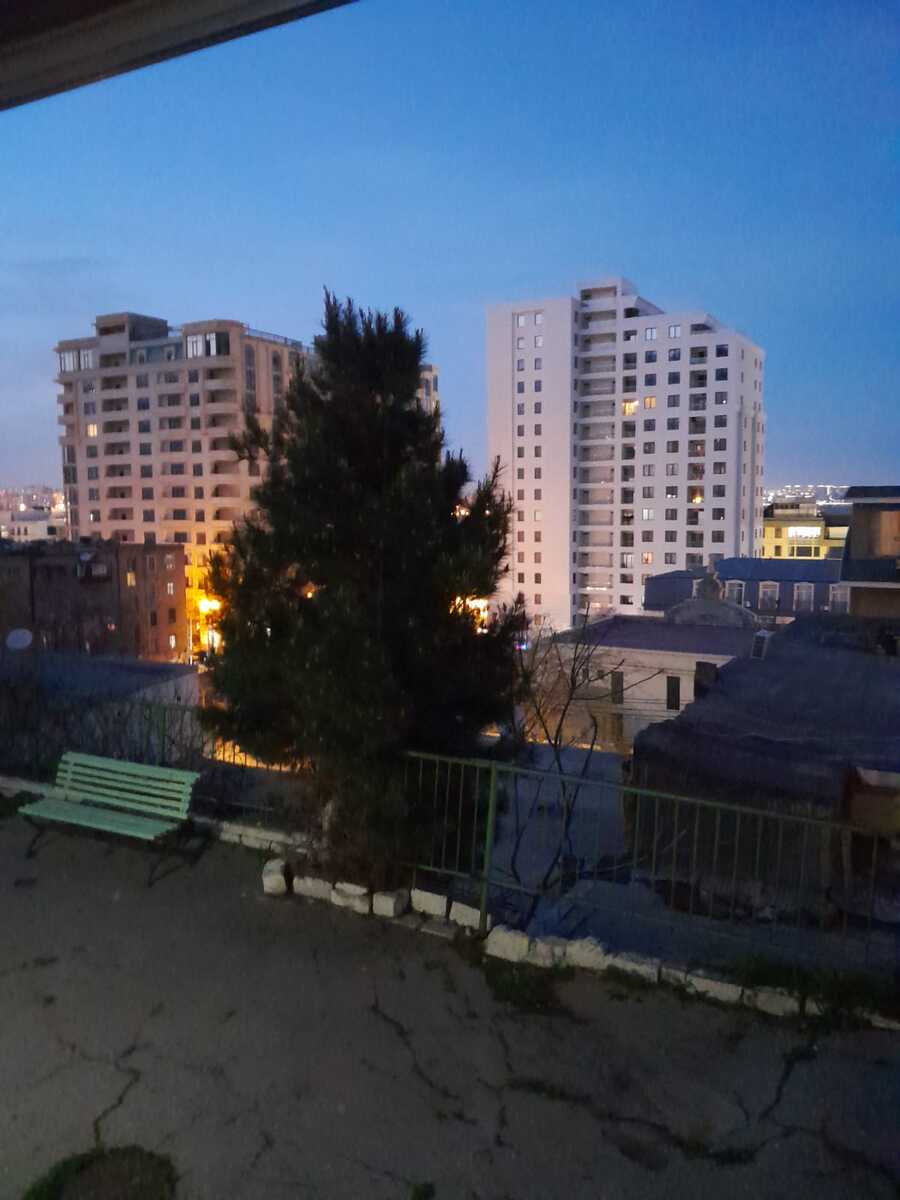 Satılır 3 otaqlı köhnə tikili 62 m² — Mənzil, Bakı (2)