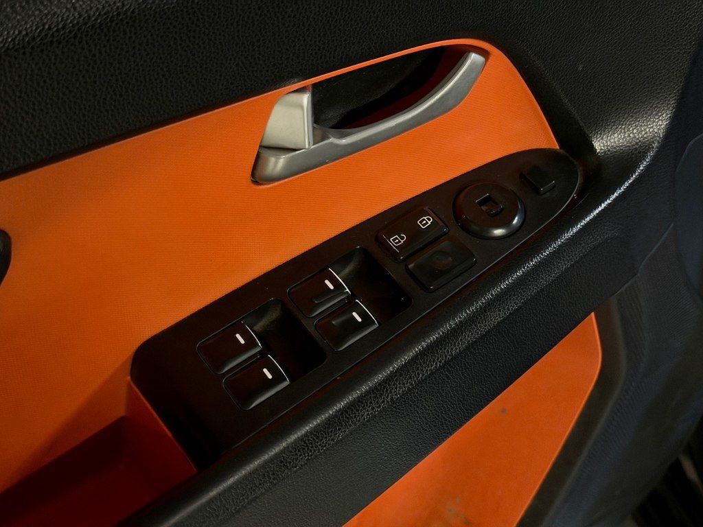 Kia Sportage, 2.0 L, 2010 il, 234 000 km — Avtomobillər, Gəncə (12)