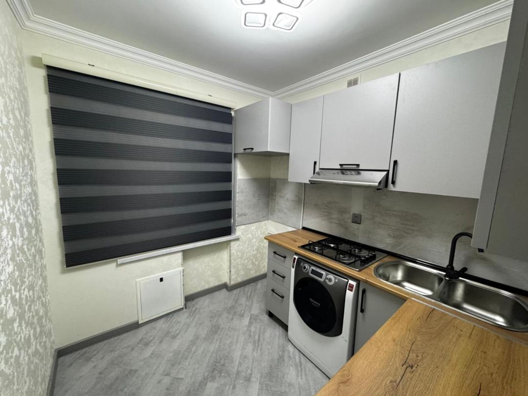 Satılır 2 otaqlı köhnə tikili 55 m² — Mənzil, Bakı (12)
