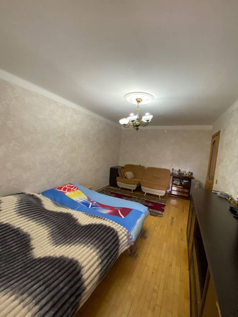Satılır 1 otaqlı köhnə tikili 37 m² — Bakı
