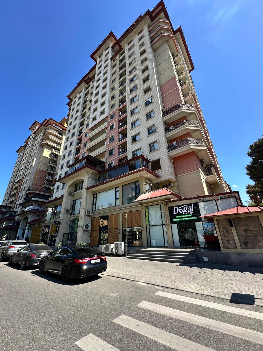 Satılır 2 otaqlı yeni tikili 90 m² — Mənzil, Bakı