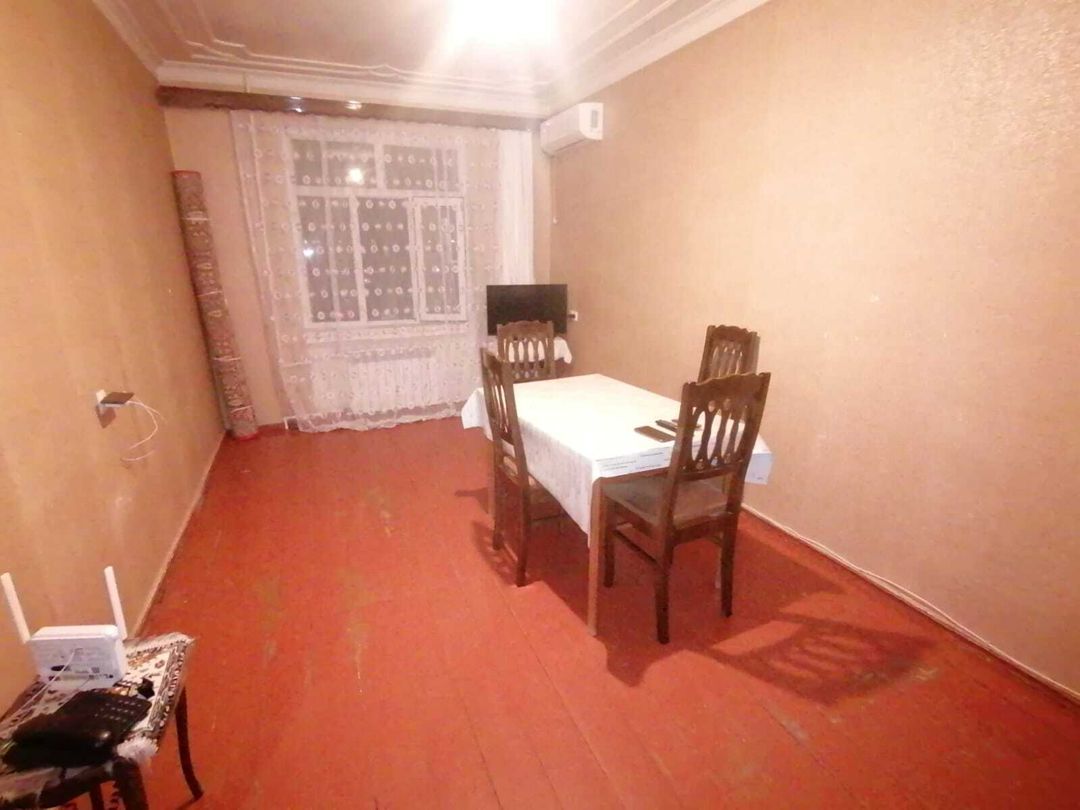 Satılır 2 otaqlı köhnə tikili 65 m² — Mənzil, Bakı (3)