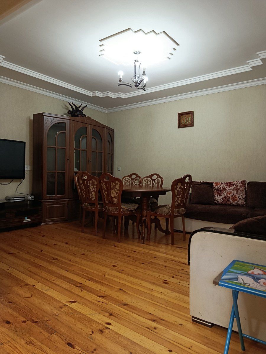 İcarəyə verilir 3 otaqlı həyət evi/bağ evi 70 m² — Ev, villa, Bakı