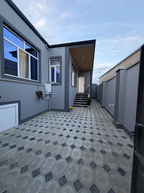 Satılır 3 otaqlı həyət evi/bağ evi 65 m² — Bakı