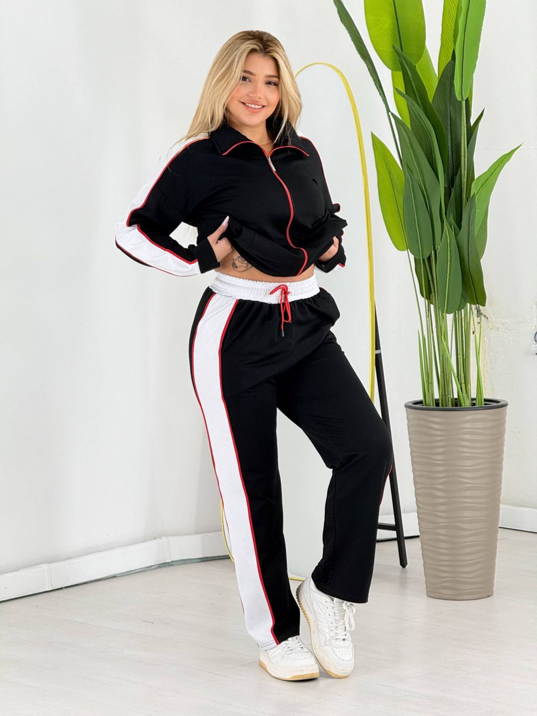 Qadın idman kostyumu No brand, Qara, Ağ, İki iplik, 2XL, Payız-Qış — Mallar, Bakı (2)