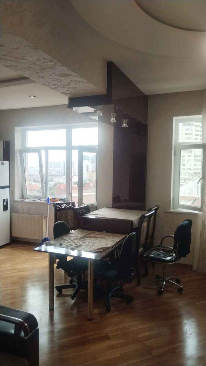 İcarəyə verilir 2 otaqlı yeni tikili 85 m² — Mənzil, Bakı (10)
