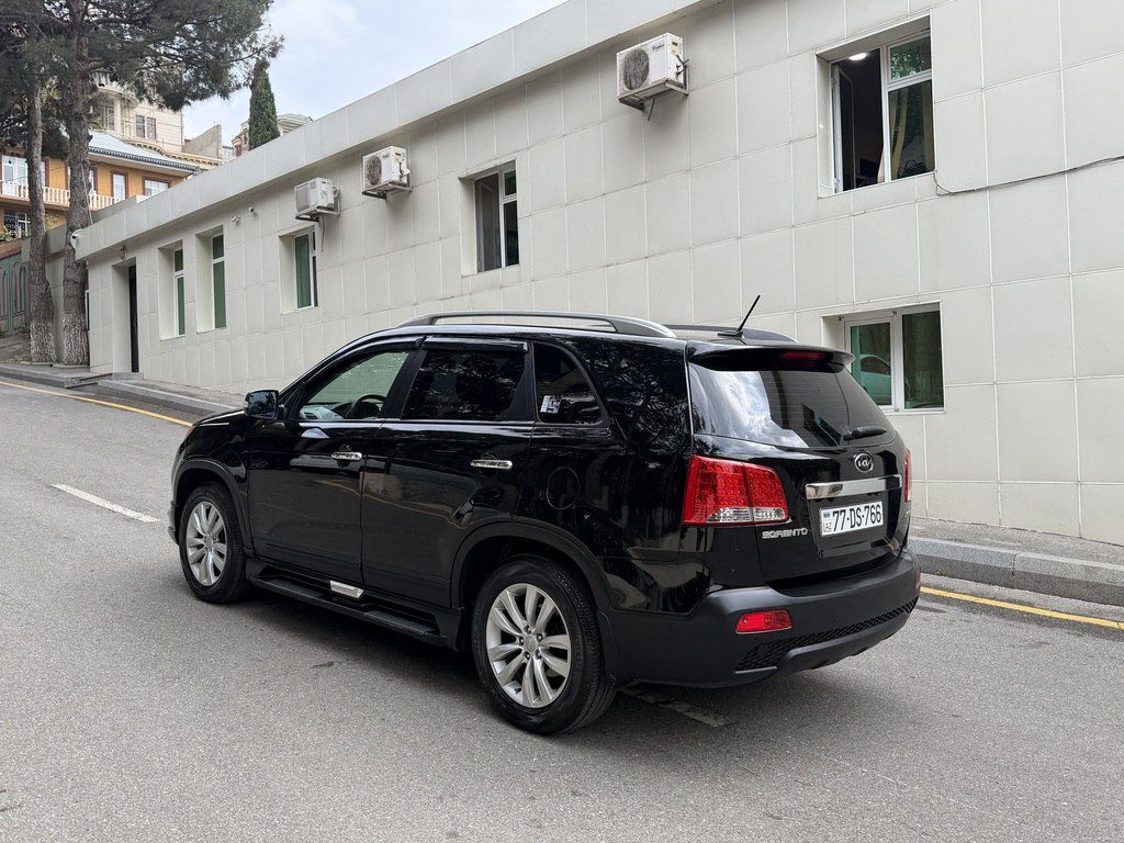 Kia Sorento, 2.0 L, 2011 il, 334 000 km — Avtomobillər, Bakı (6)