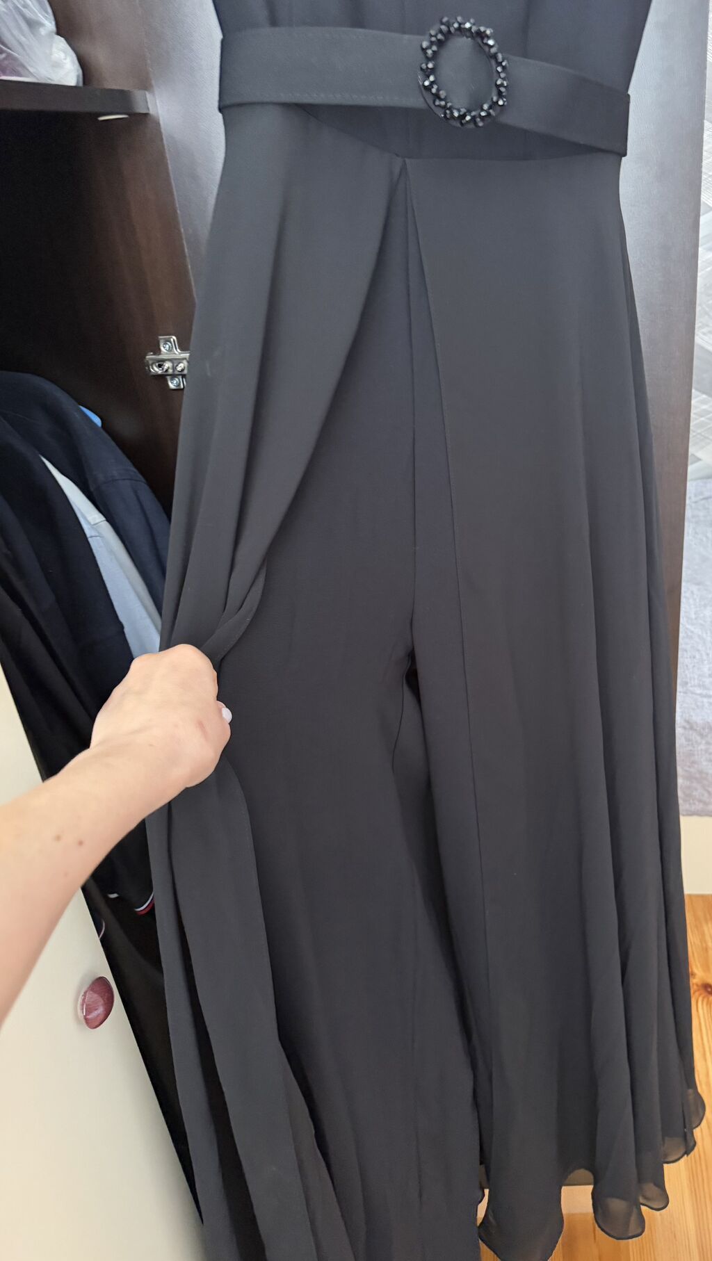 Don tunik tezedi 42 razmer Baha alınıb 100m satılır nindi şekili — Kombinezof, Bakı (2)